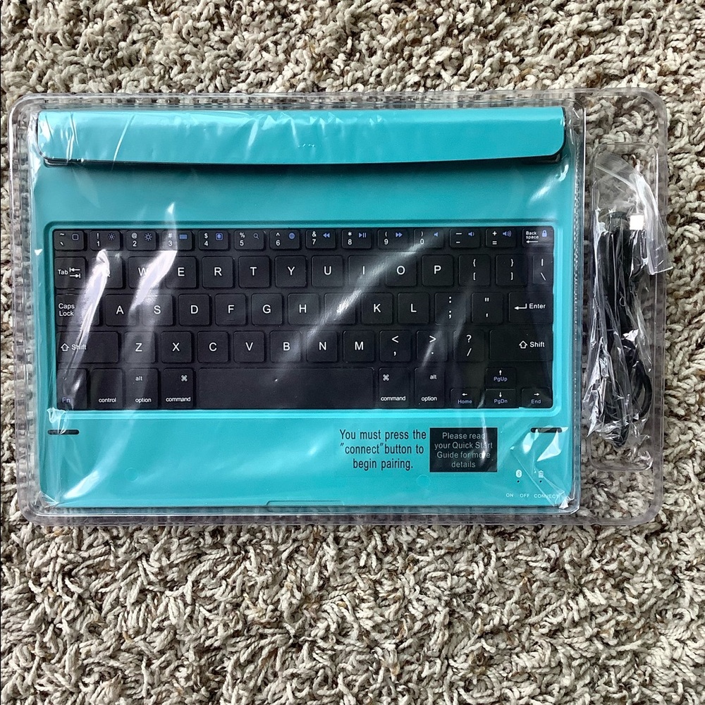 💻 iPad Air Compatible Bluetooth Keyboard 💻 - Picture 4 of 4